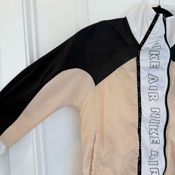 NIKE | Shell running jacket - Picture 6 of 9